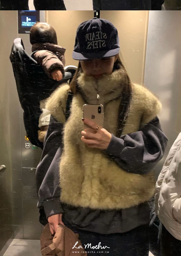 寬袖立領拉鍊毛毛背心